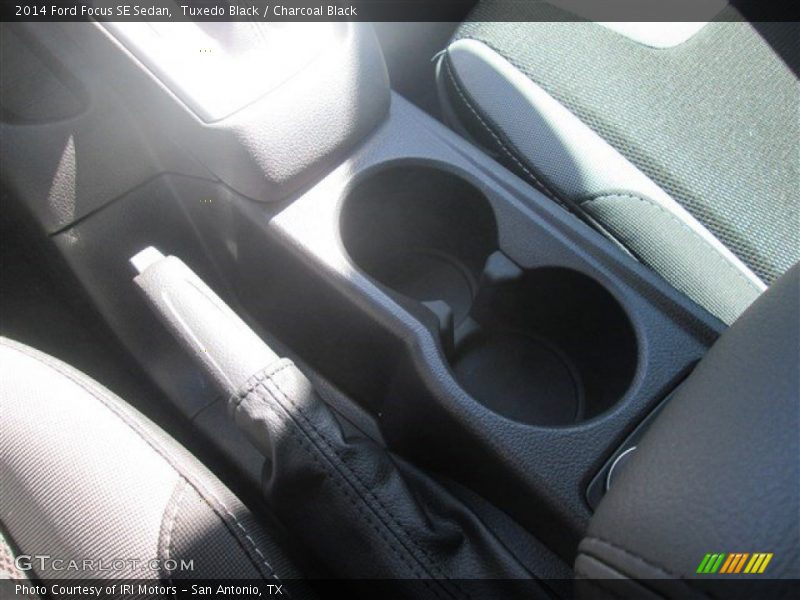 Tuxedo Black / Charcoal Black 2014 Ford Focus SE Sedan