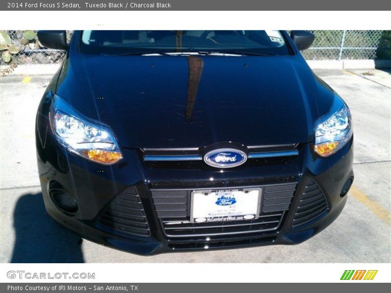 Tuxedo Black / Charcoal Black 2014 Ford Focus S Sedan