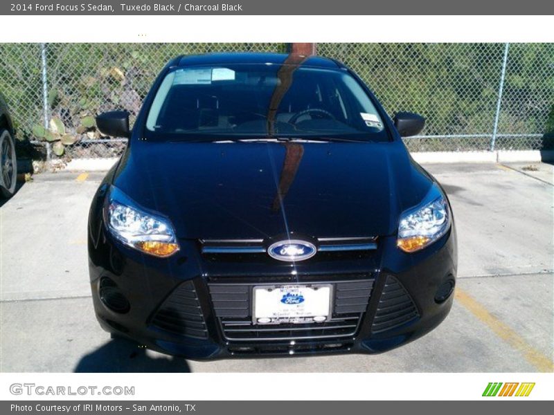 Tuxedo Black / Charcoal Black 2014 Ford Focus S Sedan