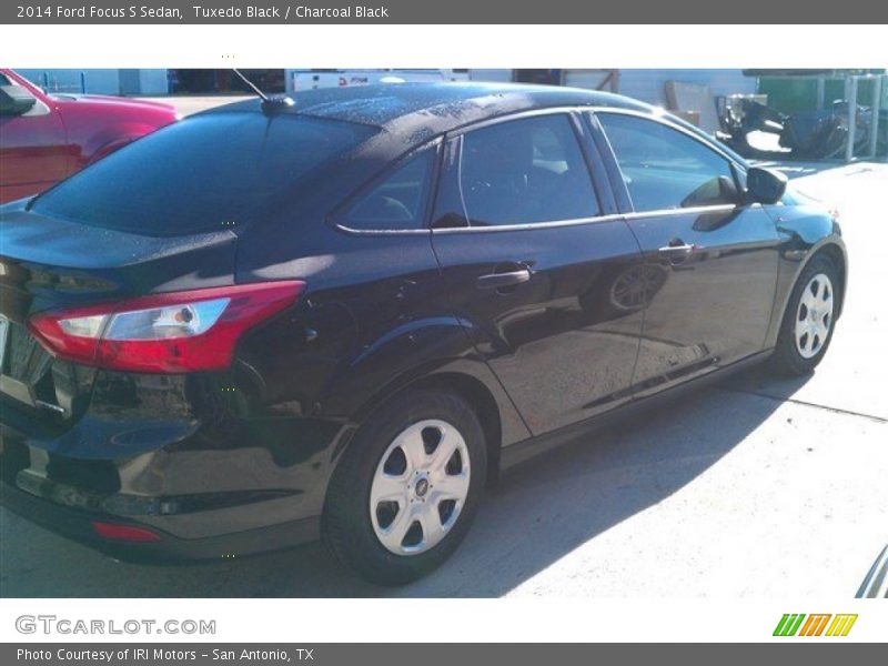 Tuxedo Black / Charcoal Black 2014 Ford Focus S Sedan