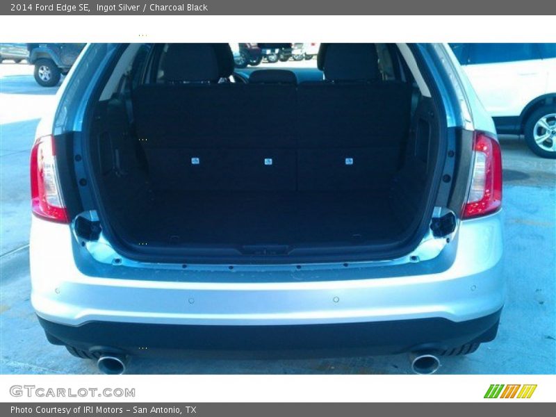 Ingot Silver / Charcoal Black 2014 Ford Edge SE