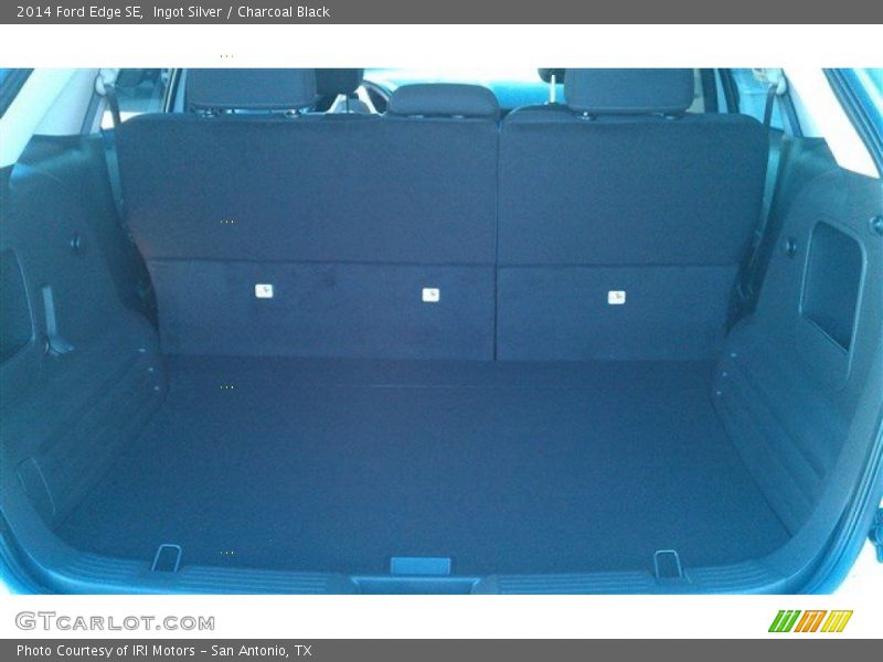 Ingot Silver / Charcoal Black 2014 Ford Edge SE