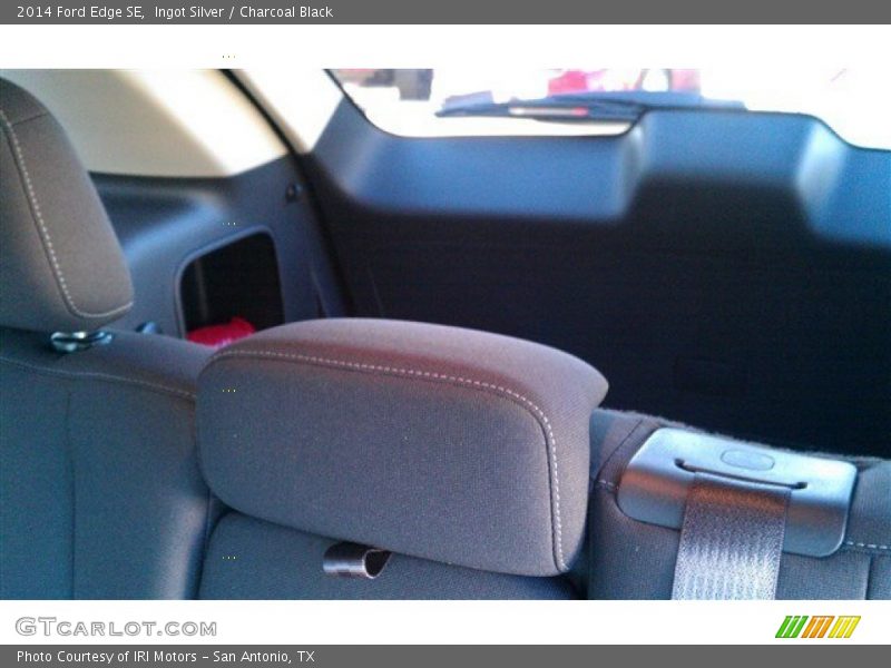 Ingot Silver / Charcoal Black 2014 Ford Edge SE
