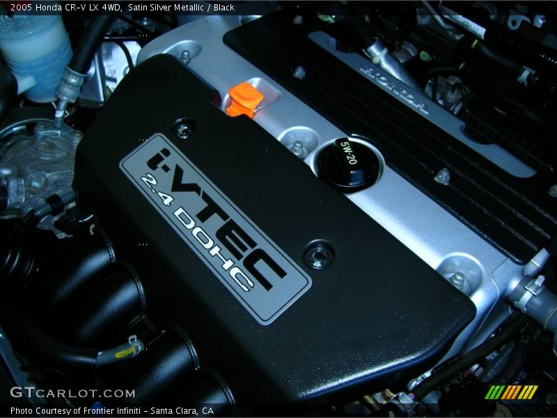 Satin Silver Metallic / Black 2005 Honda CR-V LX 4WD