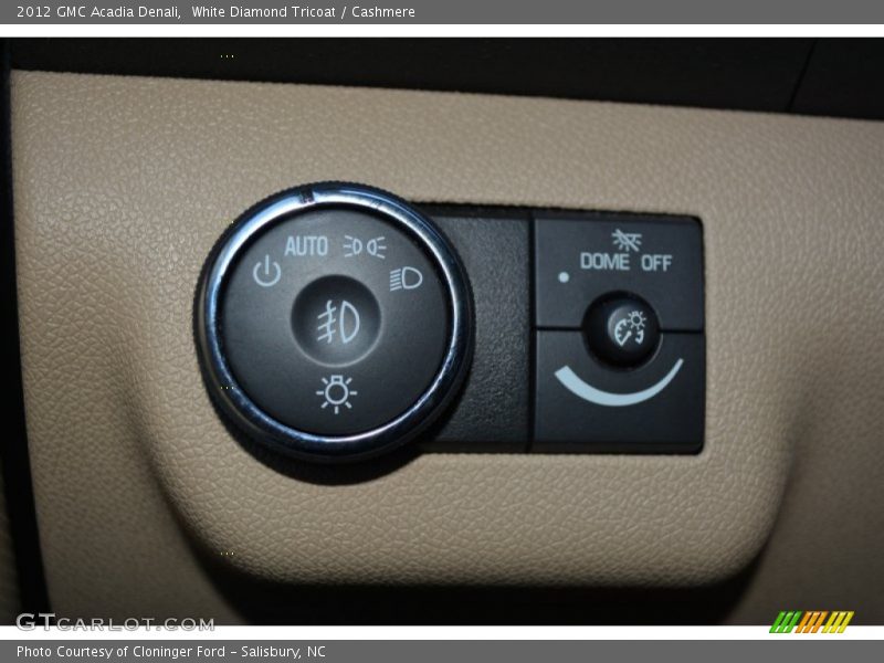 White Diamond Tricoat / Cashmere 2012 GMC Acadia Denali