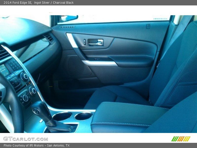 Ingot Silver / Charcoal Black 2014 Ford Edge SE