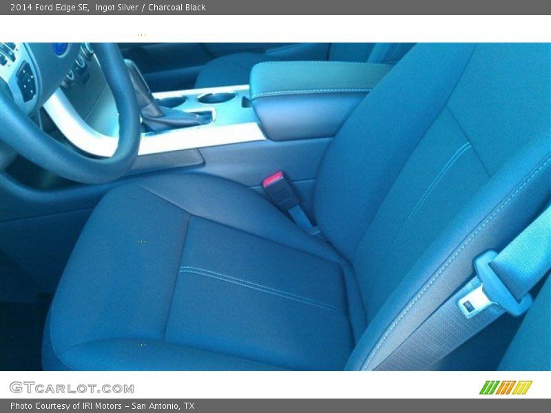 Ingot Silver / Charcoal Black 2014 Ford Edge SE