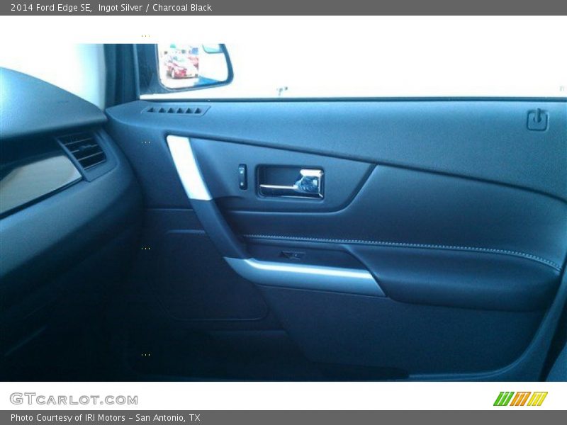 Ingot Silver / Charcoal Black 2014 Ford Edge SE