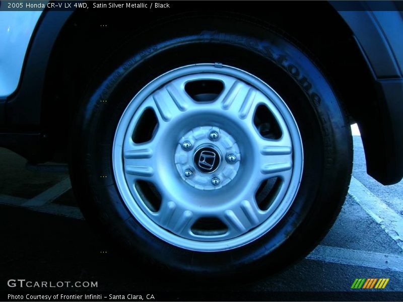 Satin Silver Metallic / Black 2005 Honda CR-V LX 4WD
