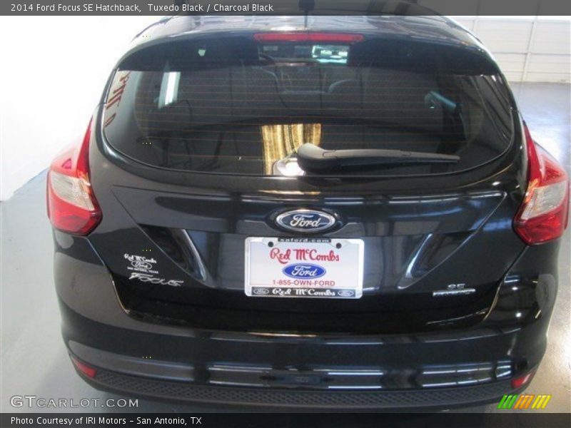 Tuxedo Black / Charcoal Black 2014 Ford Focus SE Hatchback