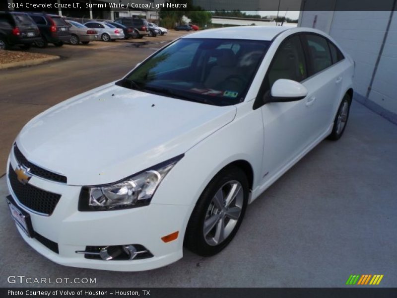 Summit White / Cocoa/Light Neutral 2014 Chevrolet Cruze LT