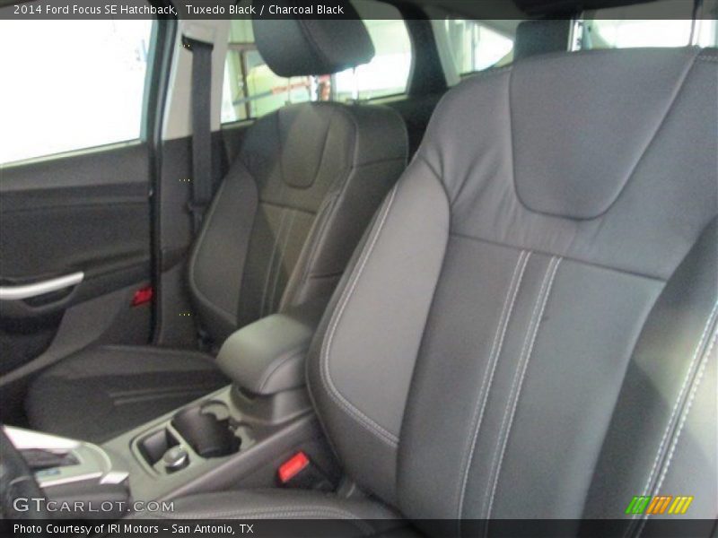 Tuxedo Black / Charcoal Black 2014 Ford Focus SE Hatchback