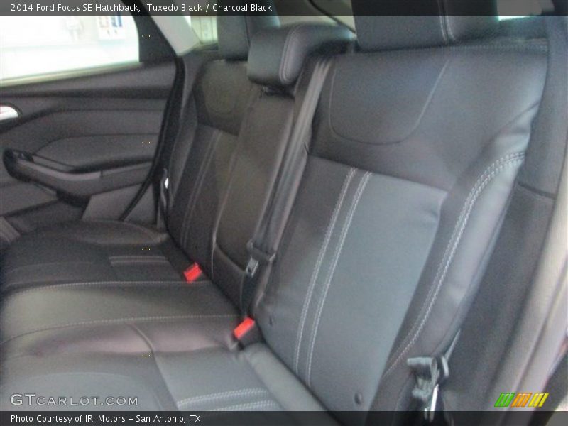 Tuxedo Black / Charcoal Black 2014 Ford Focus SE Hatchback