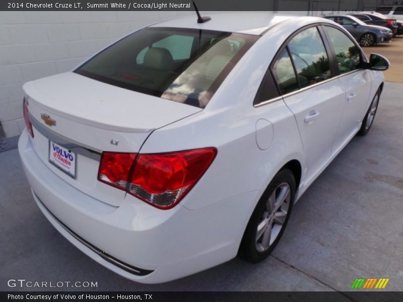 Summit White / Cocoa/Light Neutral 2014 Chevrolet Cruze LT