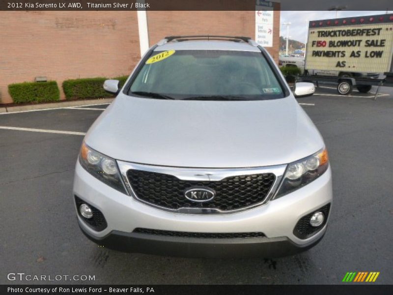 Titanium Silver / Black 2012 Kia Sorento LX AWD