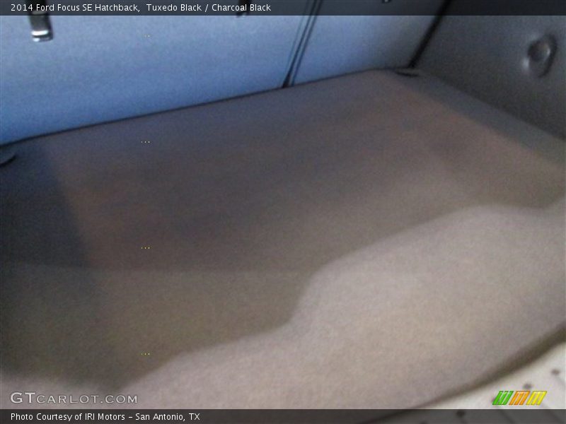 Tuxedo Black / Charcoal Black 2014 Ford Focus SE Hatchback