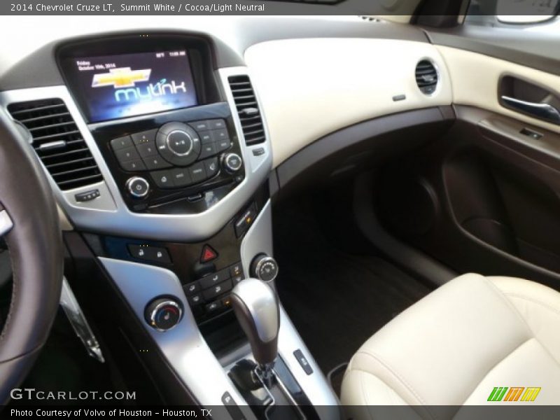 Summit White / Cocoa/Light Neutral 2014 Chevrolet Cruze LT