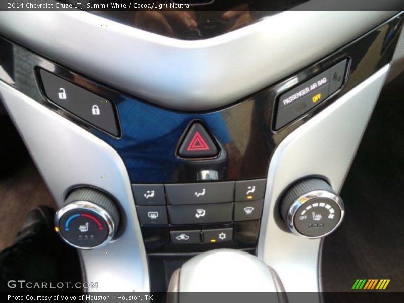 Summit White / Cocoa/Light Neutral 2014 Chevrolet Cruze LT