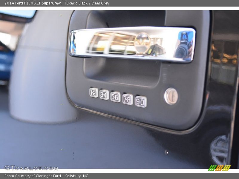 Tuxedo Black / Steel Grey 2014 Ford F150 XLT SuperCrew