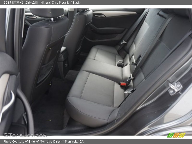 Mineral Grey Metallic / Black 2015 BMW X1 sDrive28i