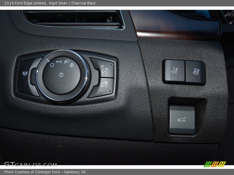 Ingot Silver / Charcoal Black 2014 Ford Edge Limited