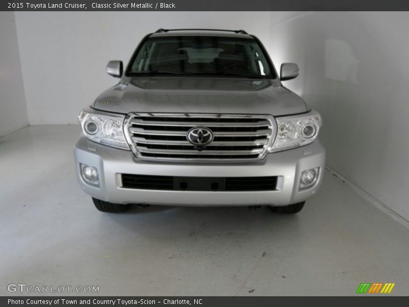 Classic Silver Metallic / Black 2015 Toyota Land Cruiser