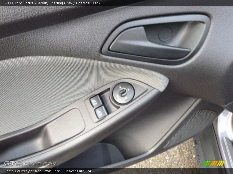Sterling Gray / Charcoal Black 2014 Ford Focus S Sedan