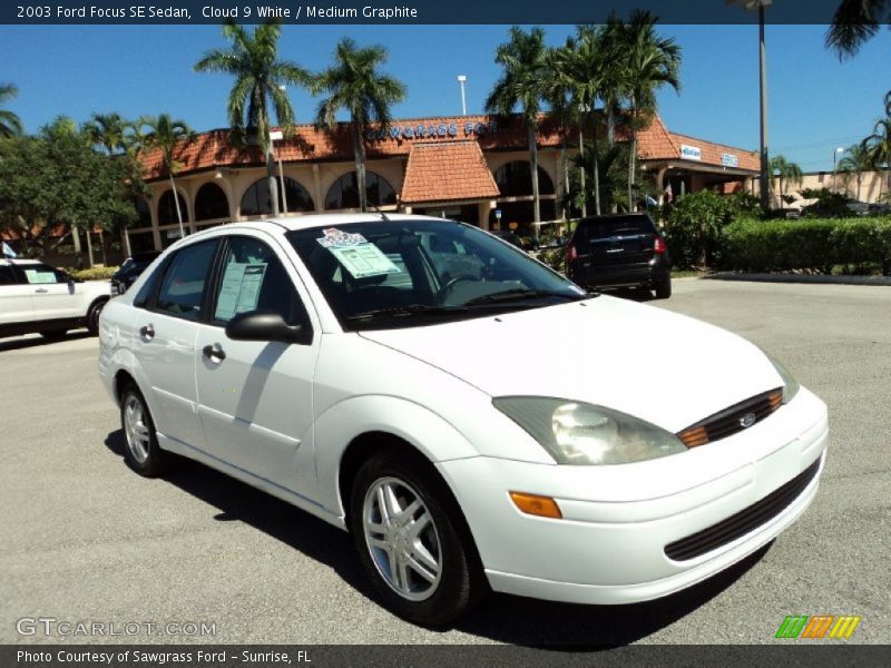 Cloud 9 White / Medium Graphite 2003 Ford Focus SE Sedan