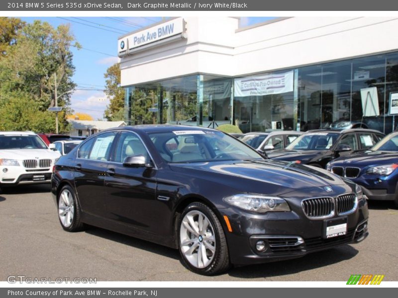 Dark Graphite Metallic / Ivory White/Black 2014 BMW 5 Series 535d xDrive Sedan