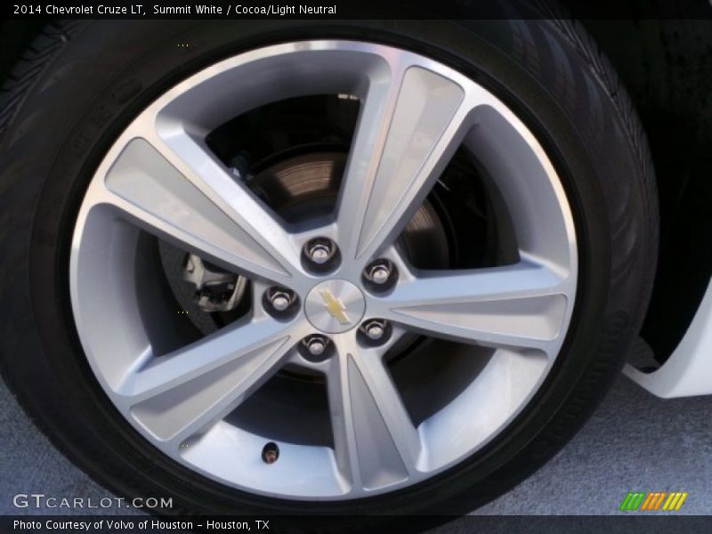Summit White / Cocoa/Light Neutral 2014 Chevrolet Cruze LT
