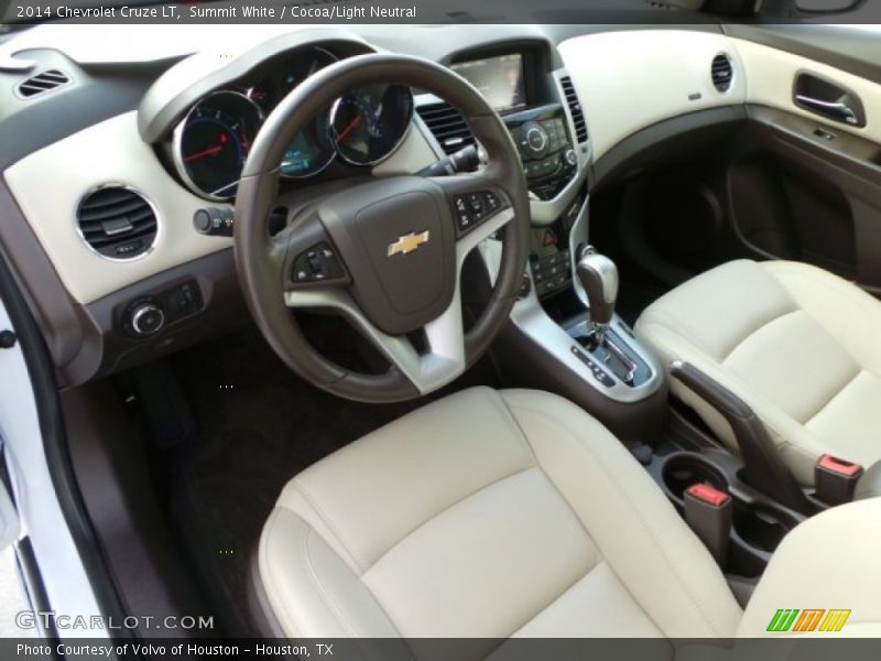 Summit White / Cocoa/Light Neutral 2014 Chevrolet Cruze LT