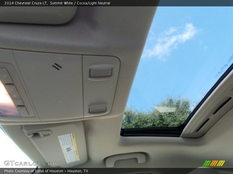 Summit White / Cocoa/Light Neutral 2014 Chevrolet Cruze LT