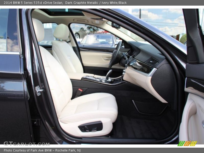 Dark Graphite Metallic / Ivory White/Black 2014 BMW 5 Series 535d xDrive Sedan