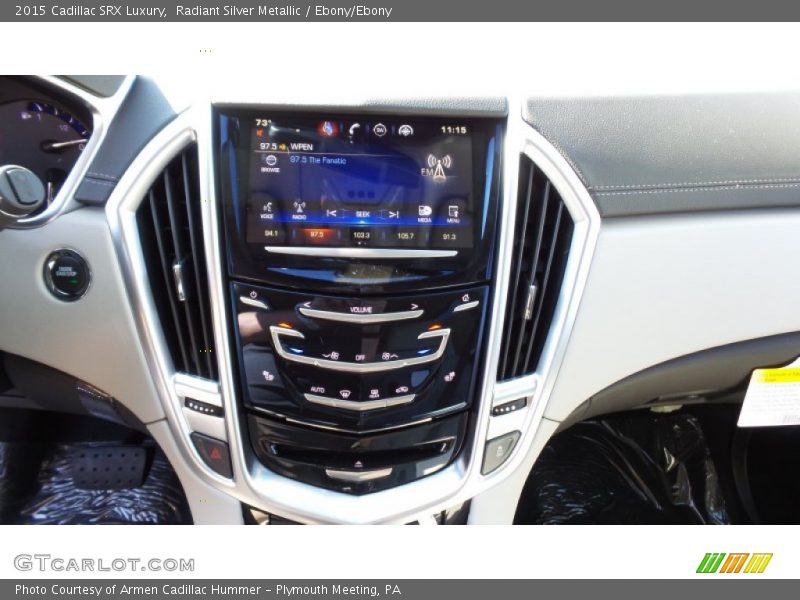 Radiant Silver Metallic / Ebony/Ebony 2015 Cadillac SRX Luxury