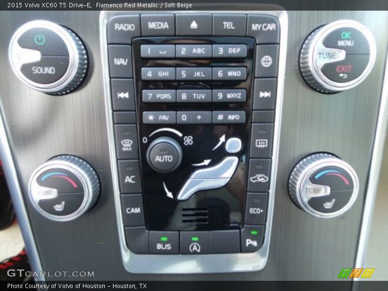 Flamenco Red Metallic / Soft Beige 2015 Volvo XC60 T5 Drive-E