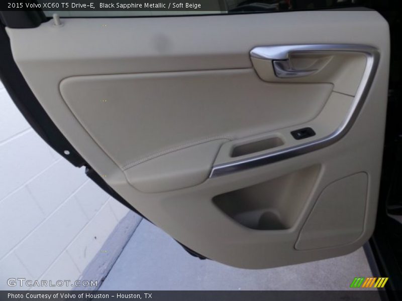 Black Sapphire Metallic / Soft Beige 2015 Volvo XC60 T5 Drive-E