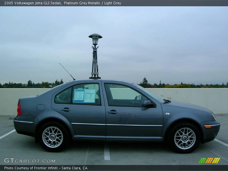 Platinum Grey Metallic / Light Grey 2005 Volkswagen Jetta GLS Sedan