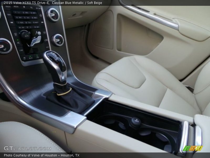 Caspian Blue Metallic / Soft Beige 2015 Volvo XC60 T5 Drive-E