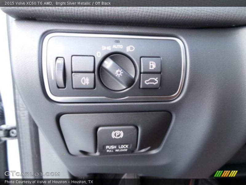 Controls of 2015 XC60 T6 AWD