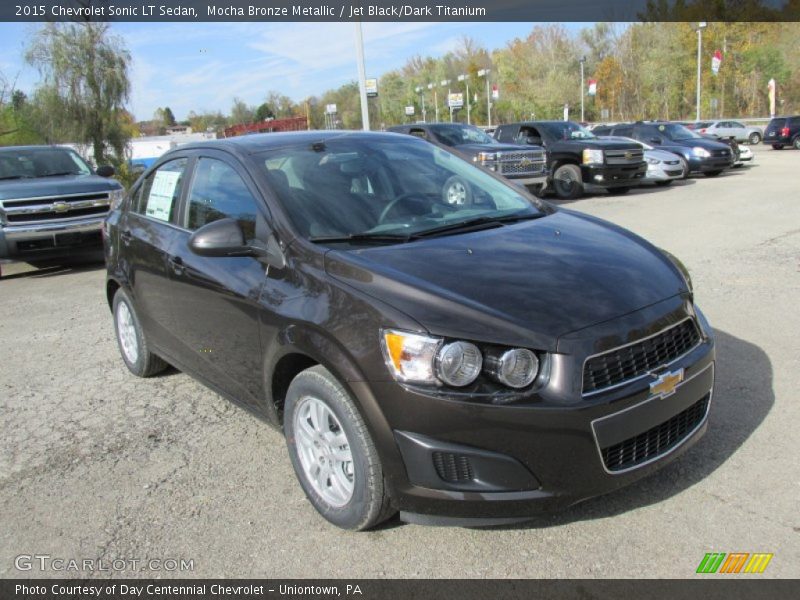 Front 3/4 View of 2015 Sonic LT Sedan