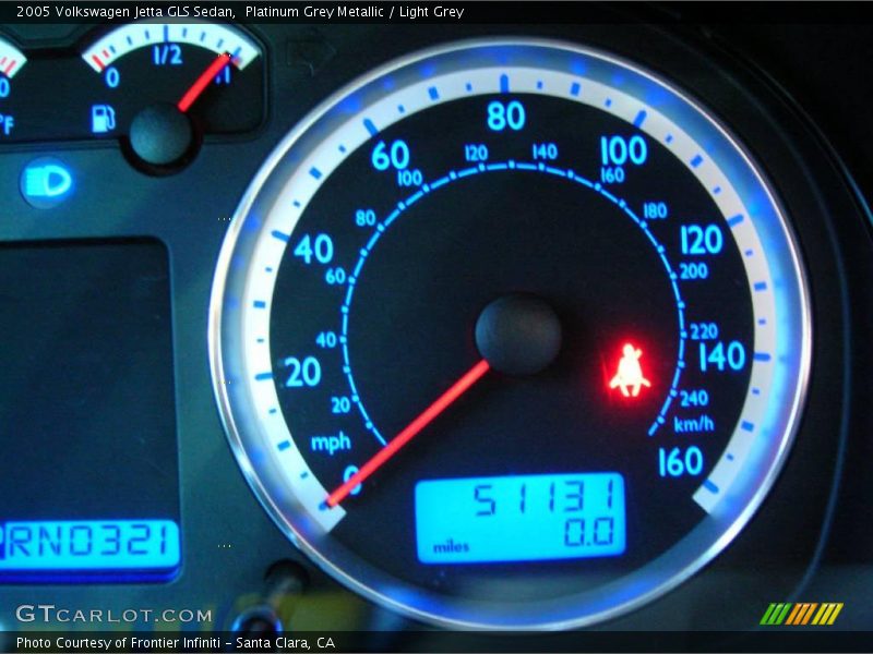 Platinum Grey Metallic / Light Grey 2005 Volkswagen Jetta GLS Sedan