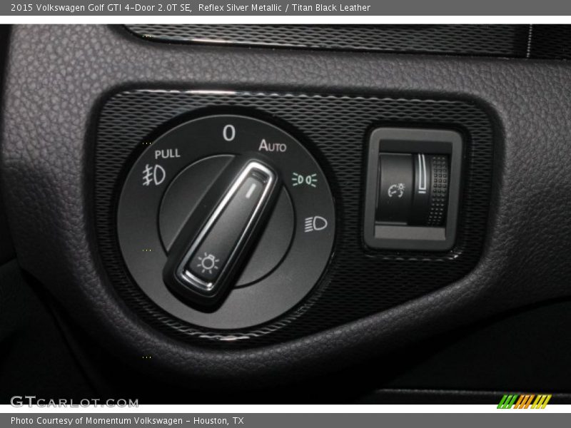 Reflex Silver Metallic / Titan Black Leather 2015 Volkswagen Golf GTI 4-Door 2.0T SE