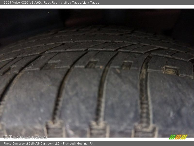 Ruby Red Metallic / Taupe/Light Taupe 2005 Volvo XC90 V8 AWD