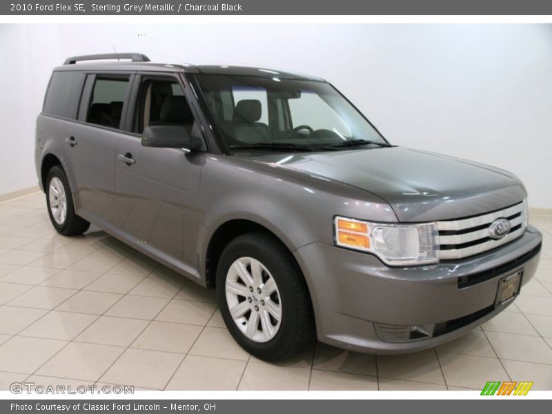 Sterling Grey Metallic / Charcoal Black 2010 Ford Flex SE