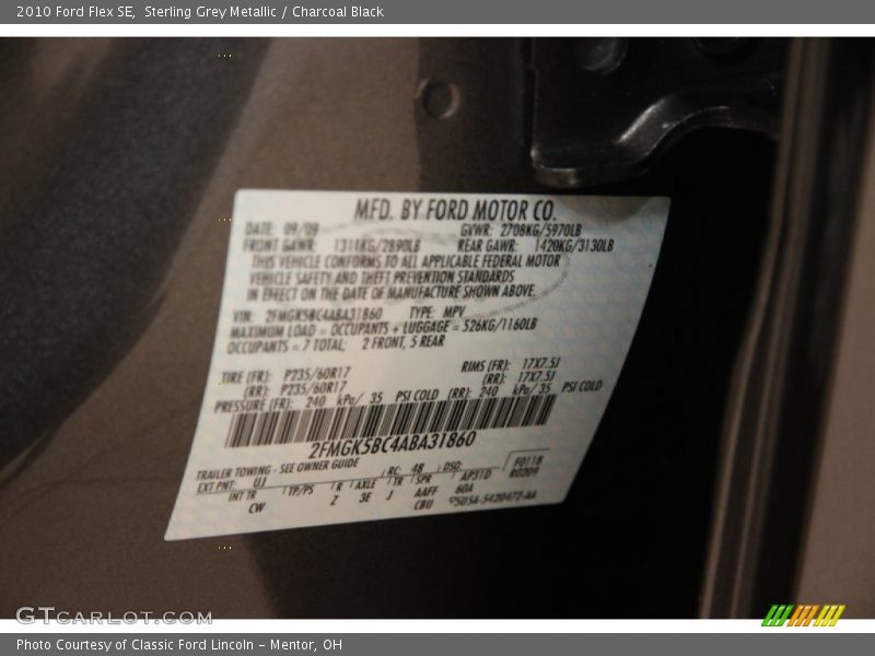 Sterling Grey Metallic / Charcoal Black 2010 Ford Flex SE