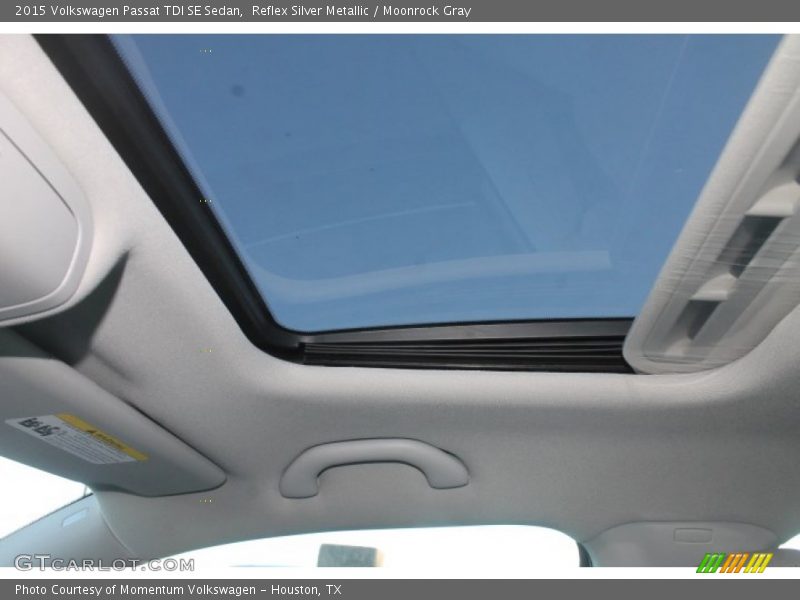 Reflex Silver Metallic / Moonrock Gray 2015 Volkswagen Passat TDI SE Sedan