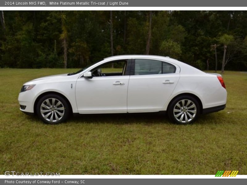 White Platinum Metallic Tri-coat / Light Dune 2014 Lincoln MKS FWD