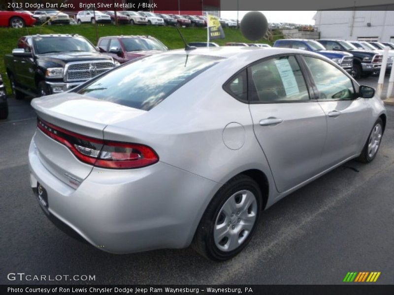 Bright Silver Metallic / Black 2013 Dodge Dart Aero