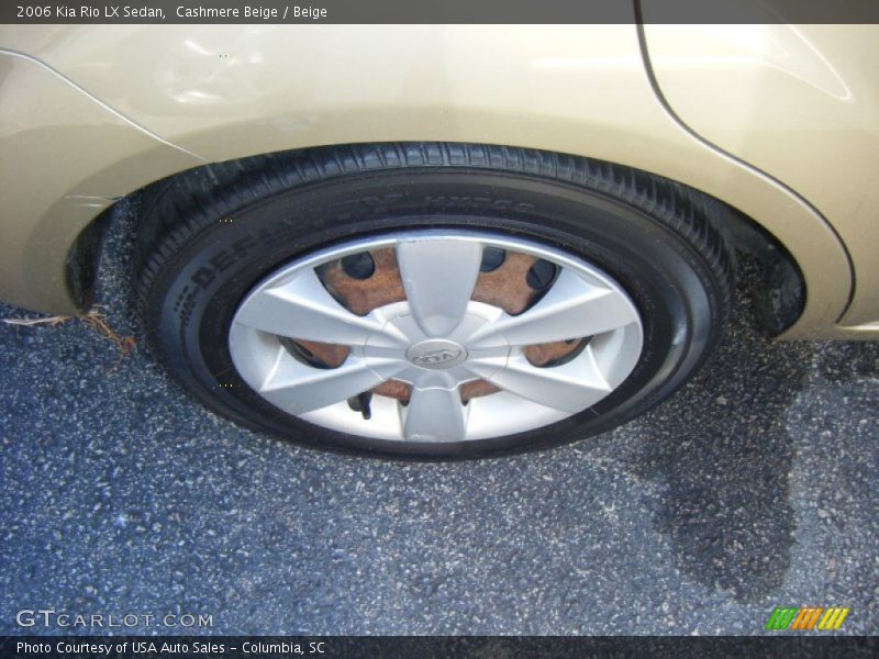 Cashmere Beige / Beige 2006 Kia Rio LX Sedan