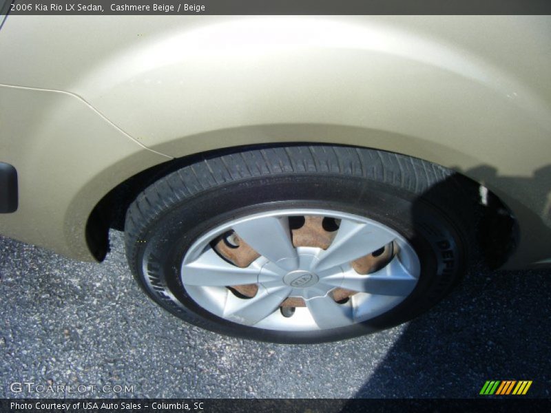 Cashmere Beige / Beige 2006 Kia Rio LX Sedan